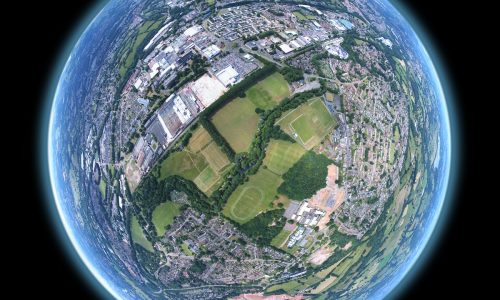 Vue aérienne 360° unique en forme de mini-planète capturée par drone